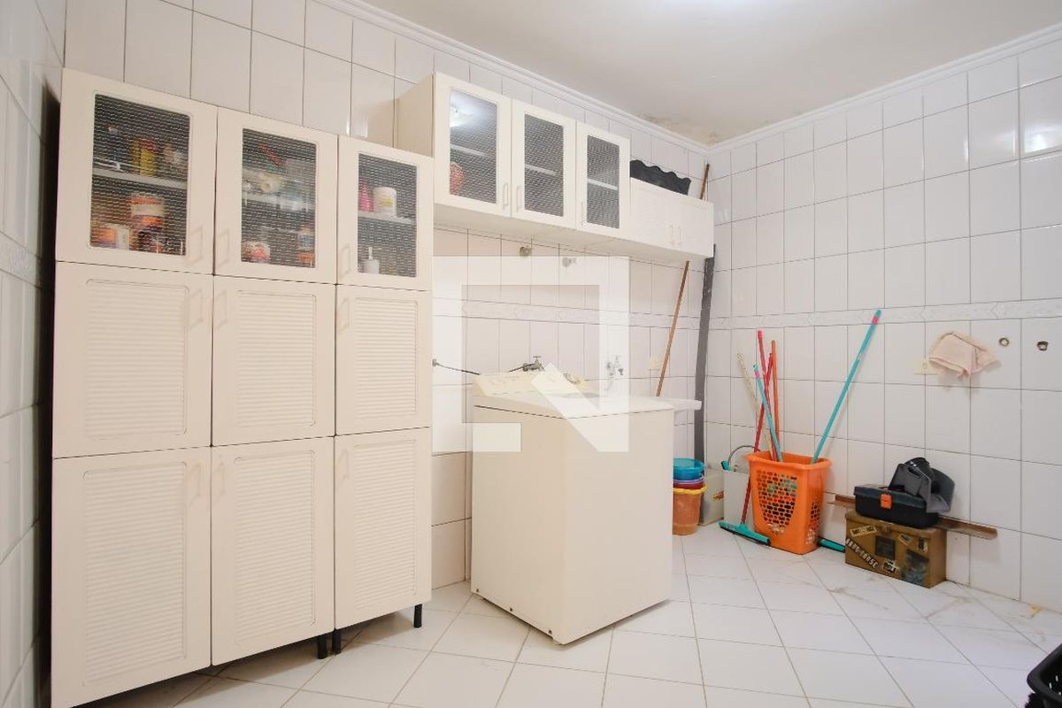 Casa, 3 quartos, 250 m² - Foto 45