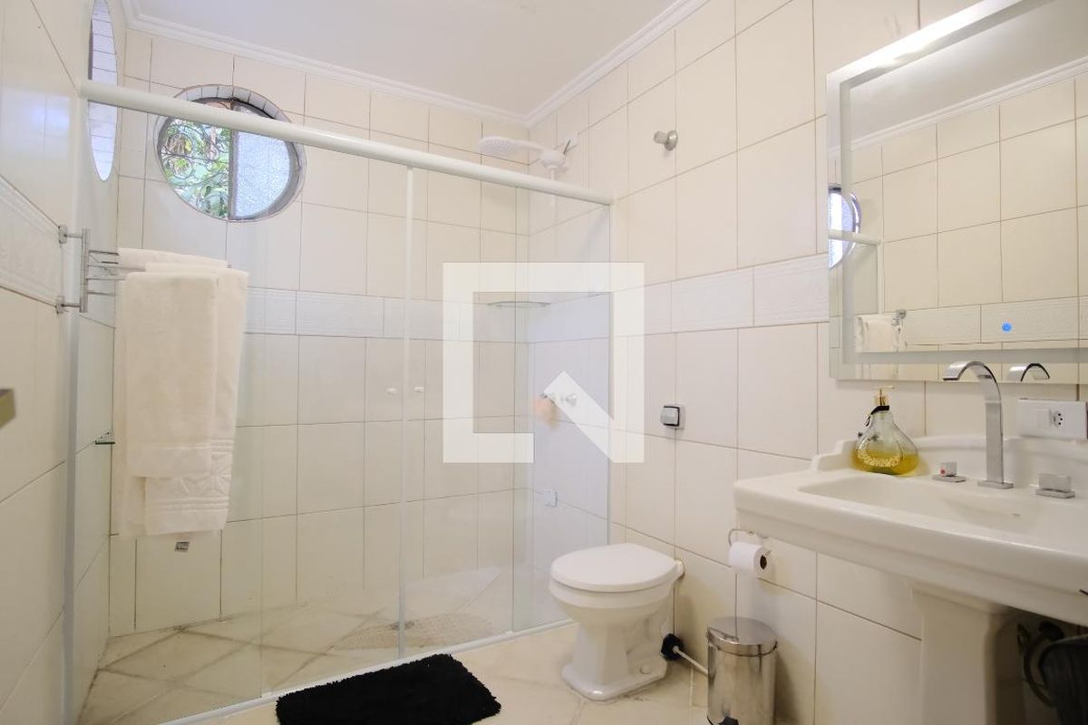 Casa, 3 quartos, 250 m² - Foto 15