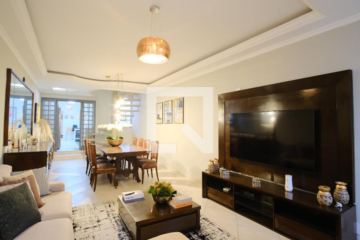 Casa, 3 quartos, 250 m² - Foto 3