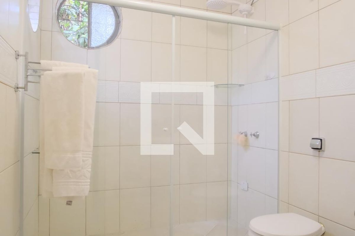 Casa, 3 quartos, 250 m² - Foto 14