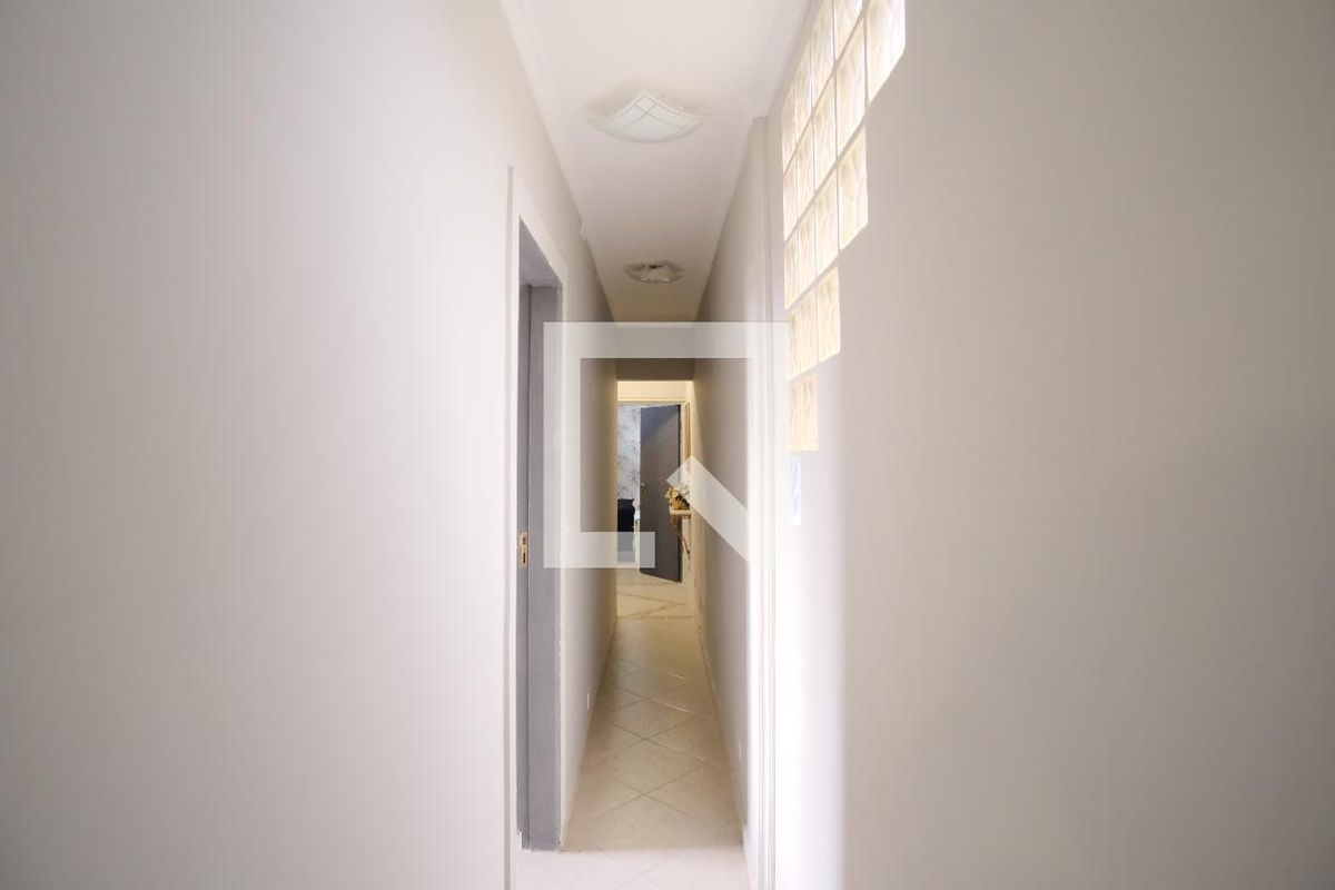 Casa, 3 quartos, 250 m² - Foto 34
