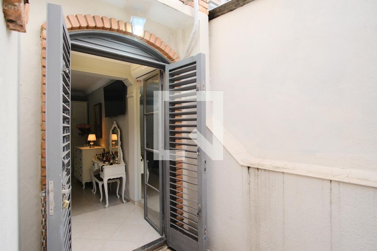Casa, 3 quartos, 250 m² - Foto 21
