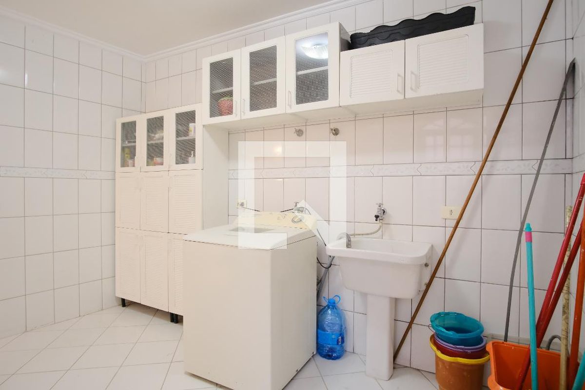 Casa, 3 quartos, 250 m² - Foto 46