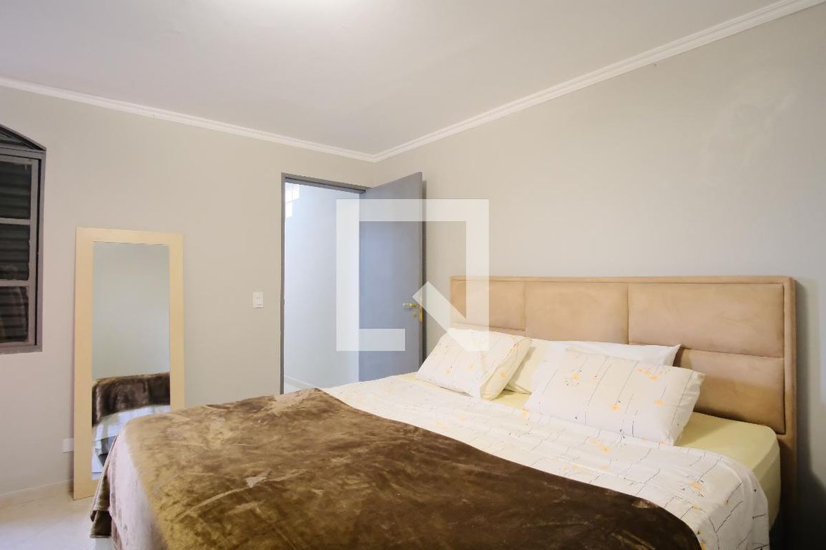 Casa, 3 quartos, 250 m² - Foto 23