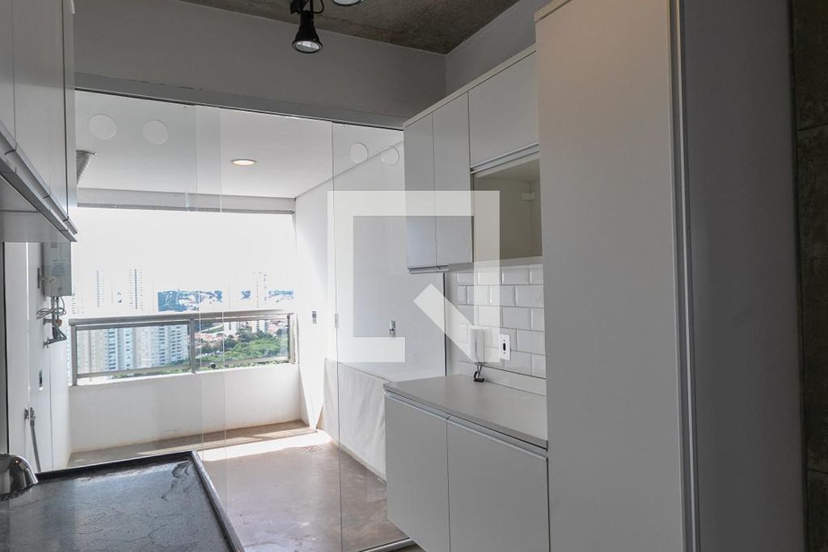 Apartamento à Venda - Cambuí, 1 Quarto,  74 m2 em , Campinas - sp | SoloBR