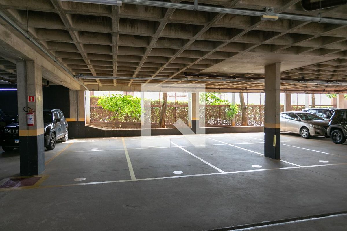 Apartamento à Venda - Cambuí, 1 Quarto,  74 m2 em , Campinas - sp | SoloBR