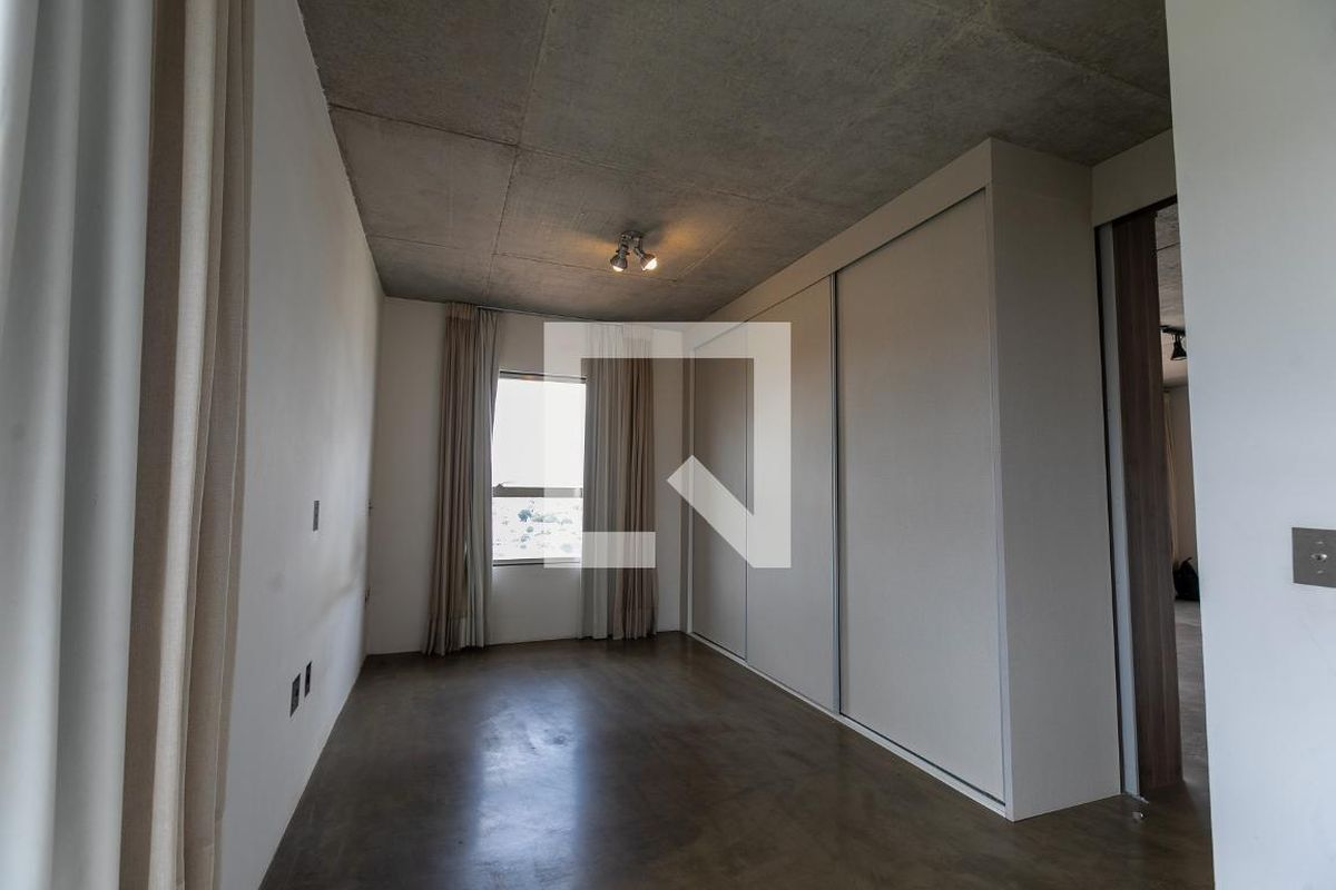 Apartamento à Venda - Cambuí, 1 Quarto,  74 m2 em , Campinas - sp | SoloBR