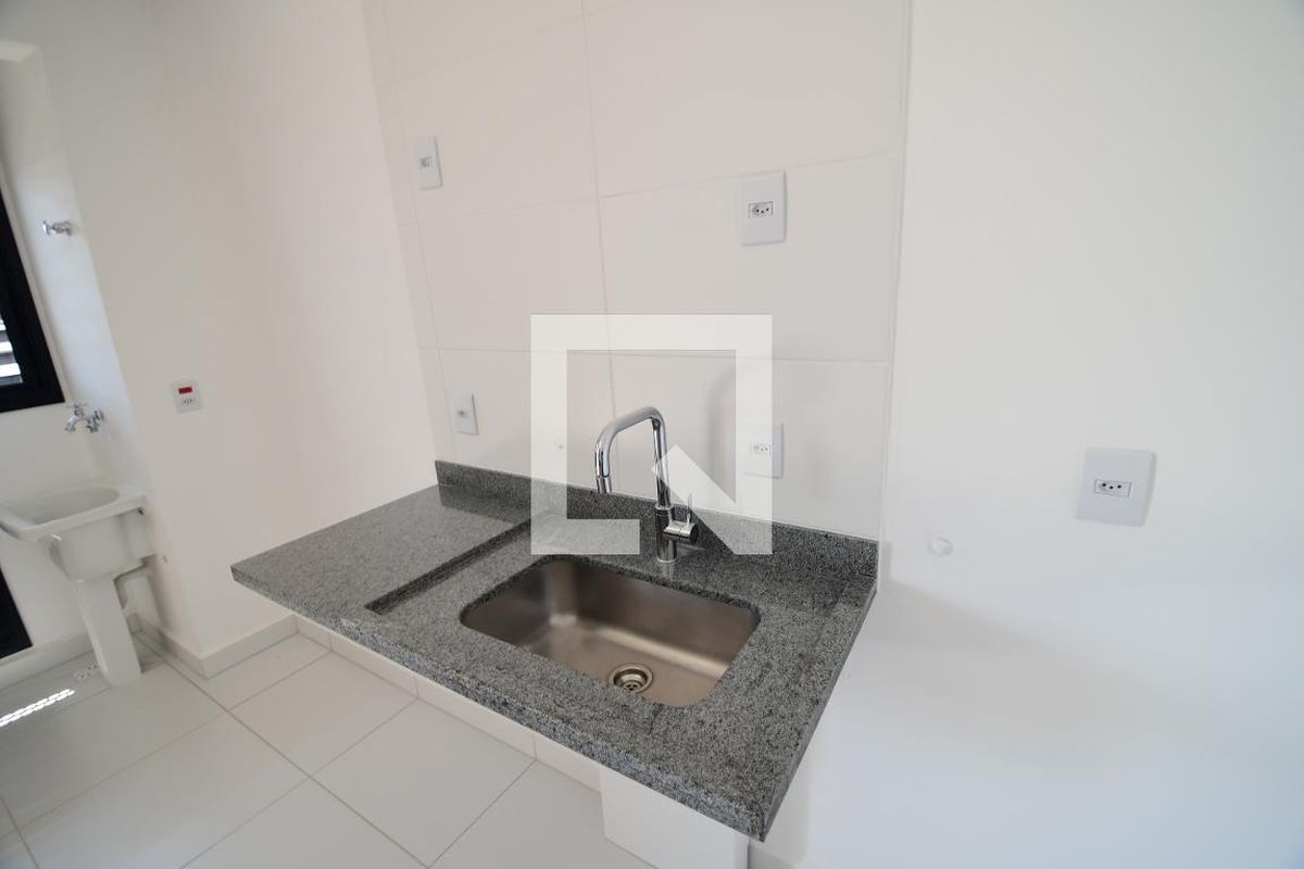 Apartamento à Venda - Taquaral, 1 Quarto,  45 m2 em , Campinas - sp | SoloBR
