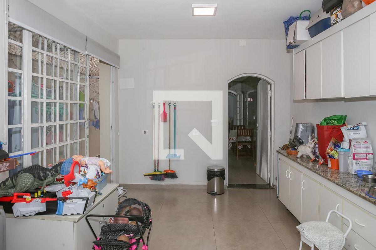 Casa, 3 quartos, 205 m² - Foto 46