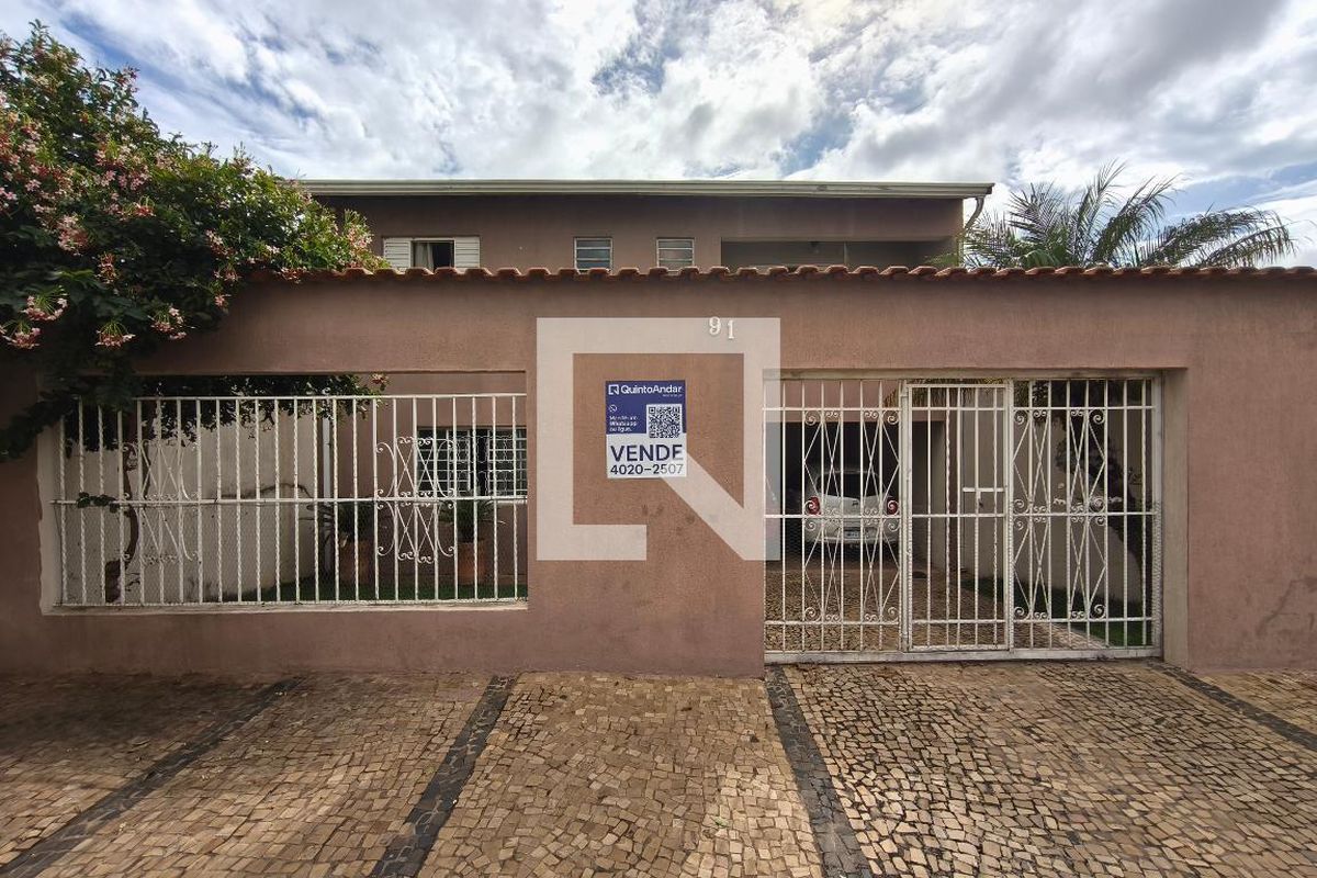 Casa à Venda - Parque Prado, 4 Quartos,  254 m2 em , Campinas - sp | SoloBR