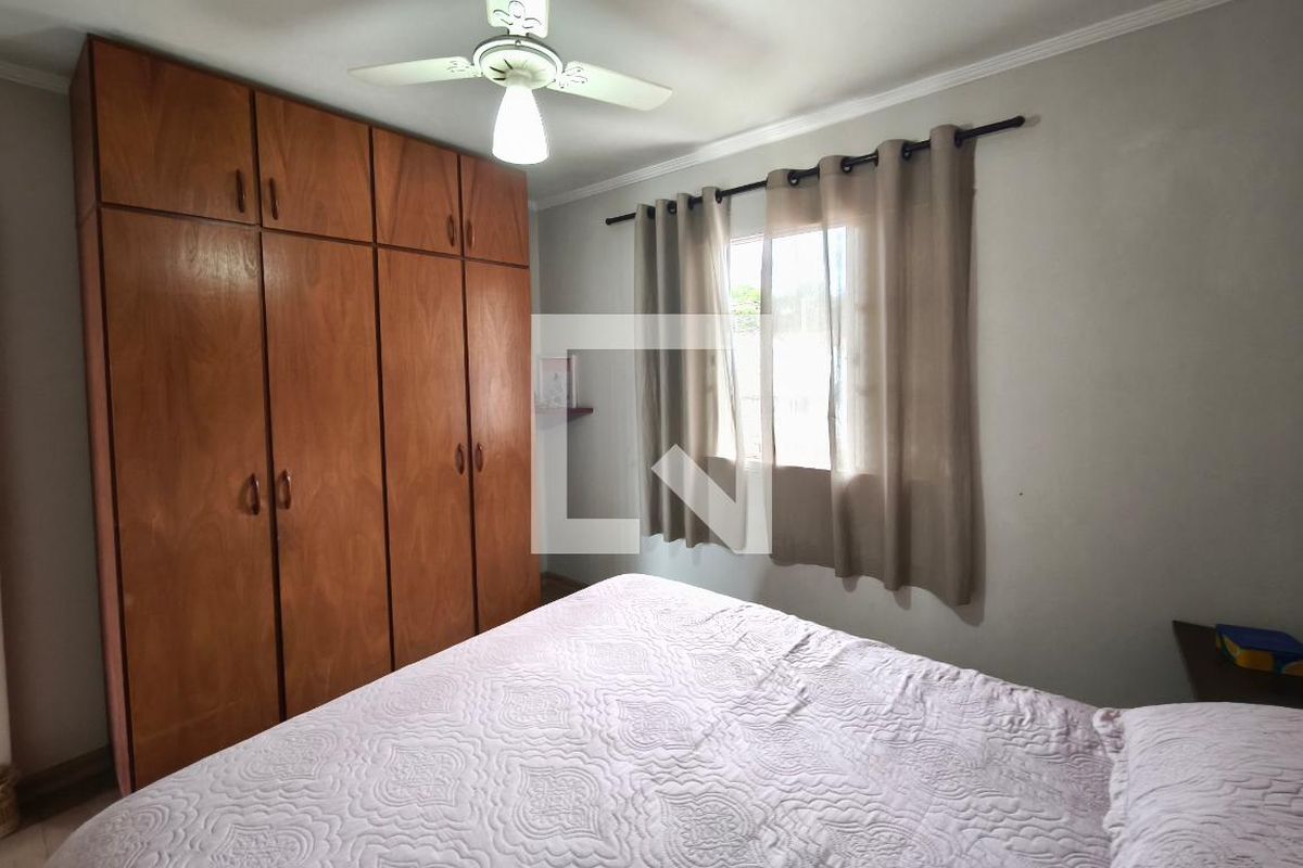 Casa à Venda - Parque Prado, 4 Quartos,  254 m2 em , Campinas - sp | SoloBR