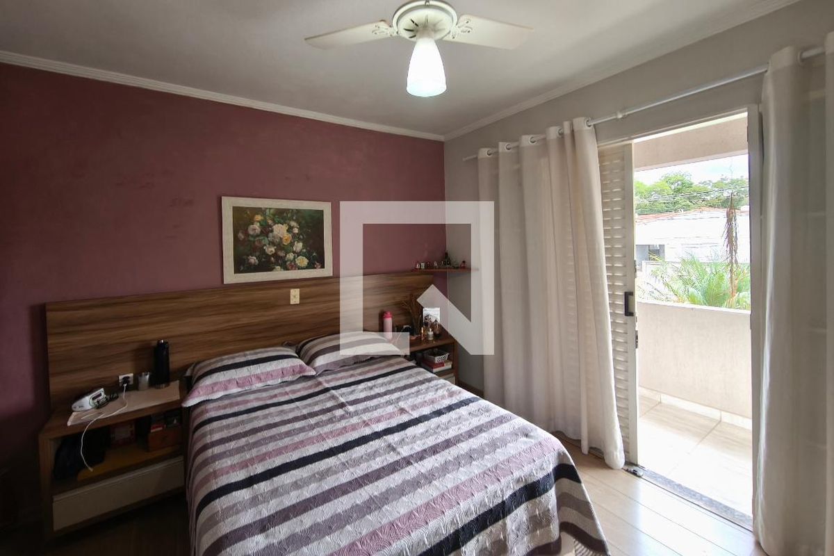 Casa à Venda - Parque Prado, 4 Quartos,  254 m2 em , Campinas - sp | SoloBR