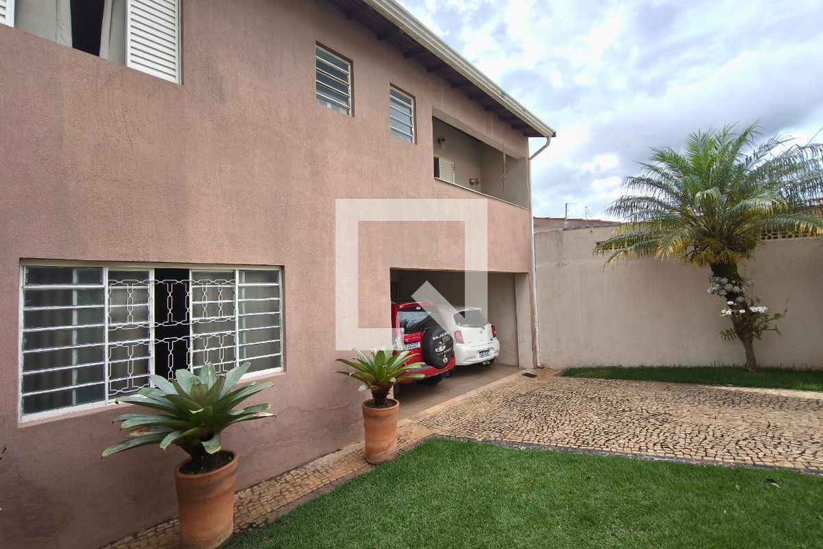 Casa à Venda - Parque Prado, 4 Quartos,  254 m2 em , Campinas - sp | SoloBR