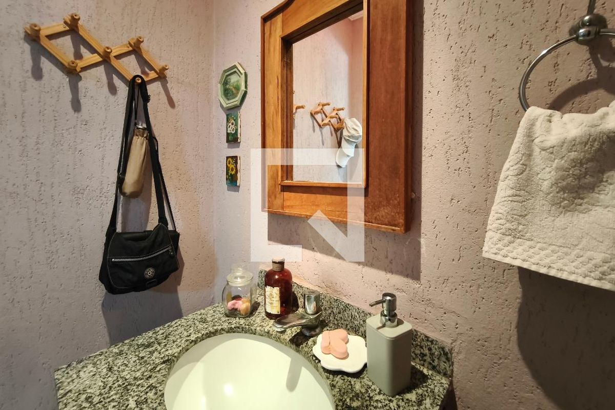 Casa à Venda - Parque Prado, 4 Quartos,  254 m2 em , Campinas - sp | SoloBR