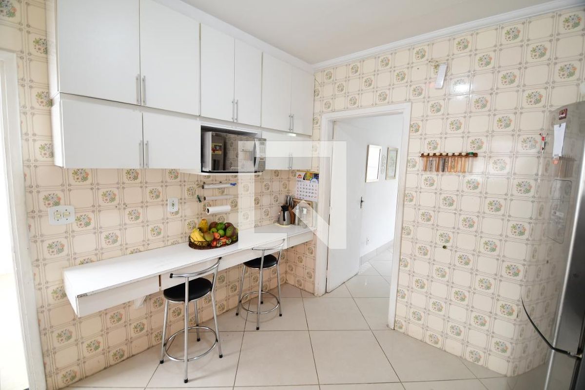 Casa à Venda - Jardim Chapadão, 3 Quartos,  209 m2 em , Campinas - sp | SoloBR
