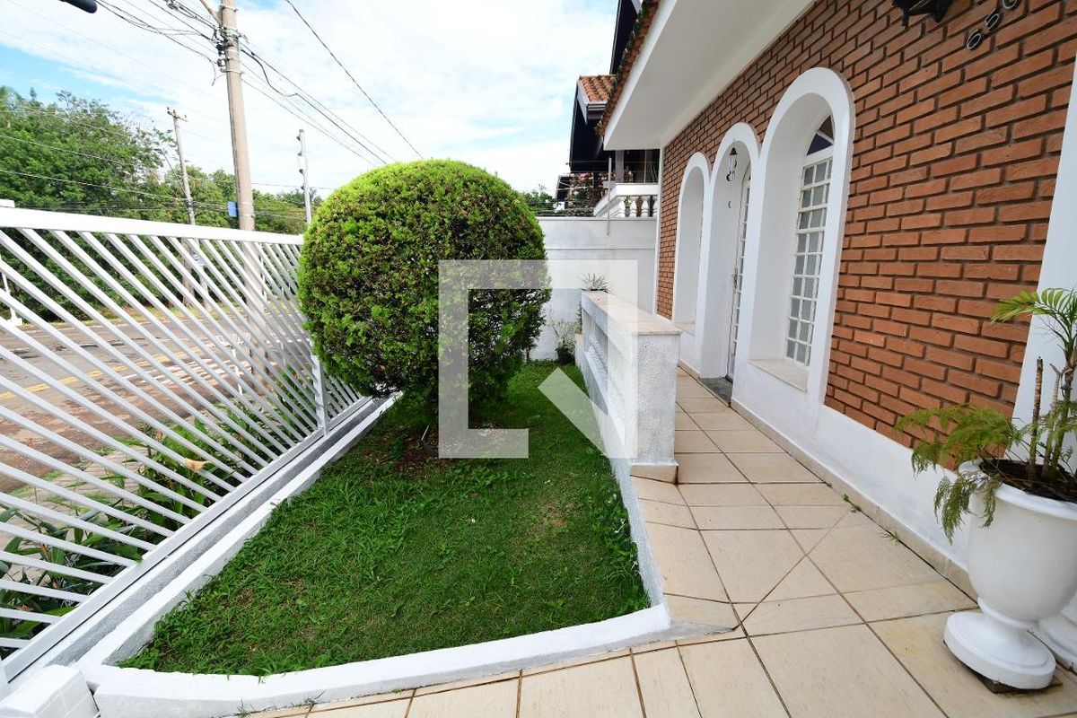 Casa à Venda - Jardim Chapadão, 3 Quartos,  209 m2 em , Campinas - sp | SoloBR