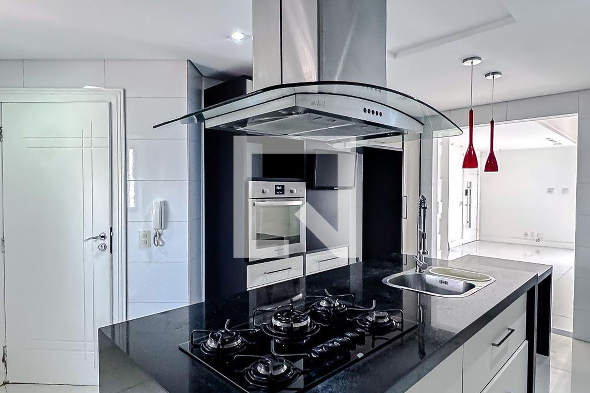 Apartamento, 3 quartos, 240 m² - Foto 57