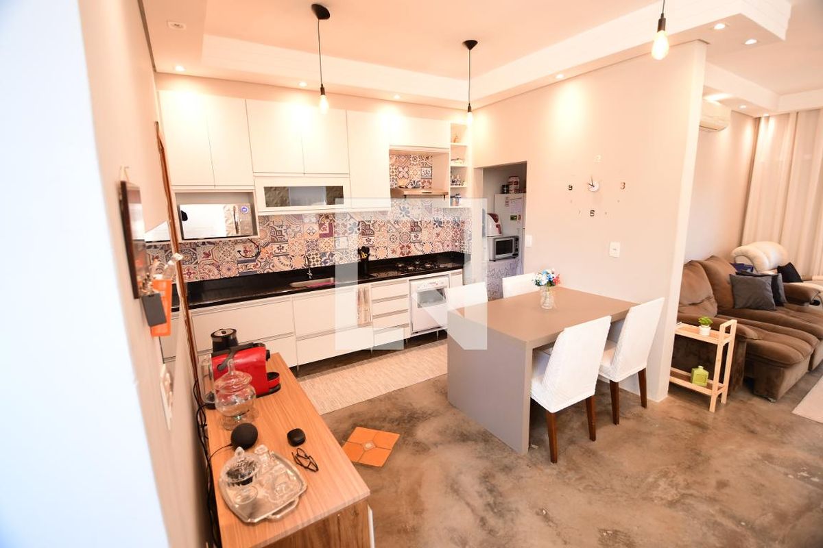 Casa à Venda - Res. Parque dos Alecrins, 3 Quartos,  165 m2 em , Campinas - sp | SoloBR