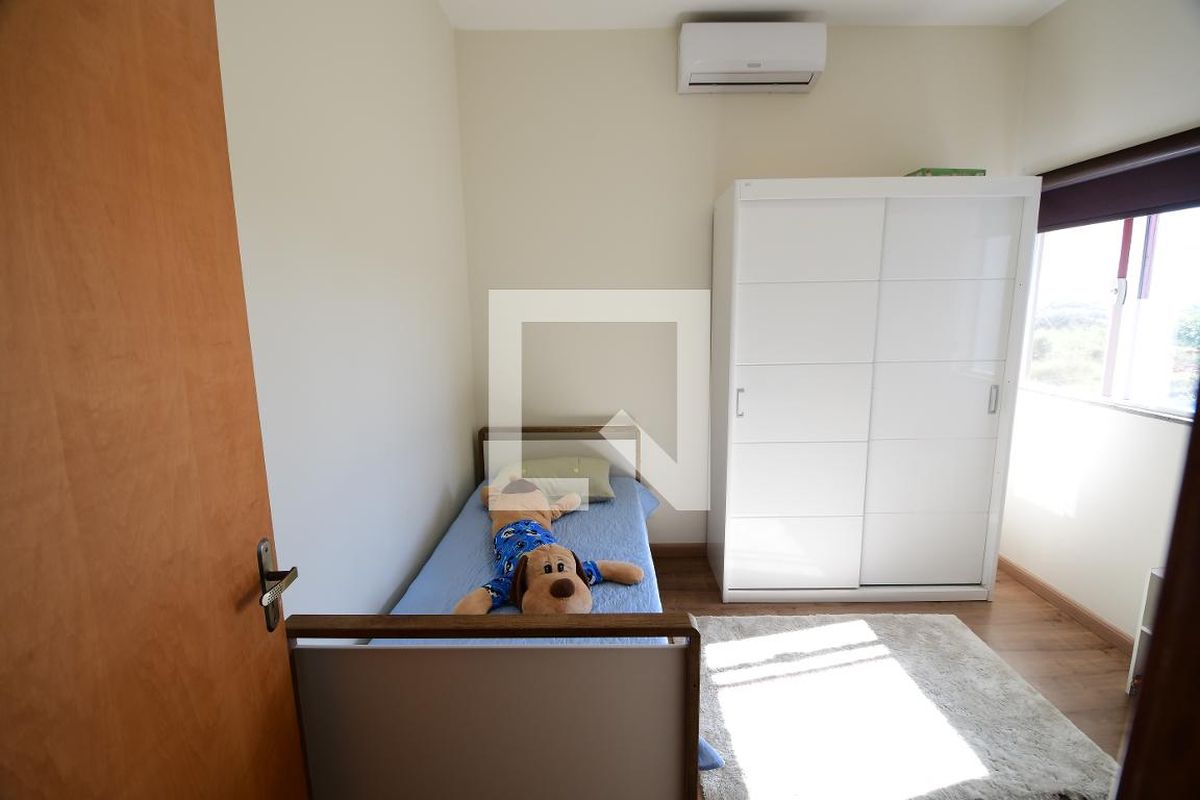 Casa à Venda - Res. Parque dos Alecrins, 3 Quartos,  165 m2 em , Campinas - sp | SoloBR