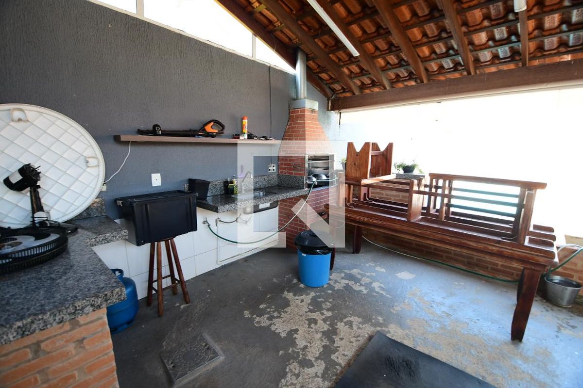 Casa à Venda - Res. Parque dos Alecrins, 3 Quartos,  165 m2 em , Campinas - sp | SoloBR