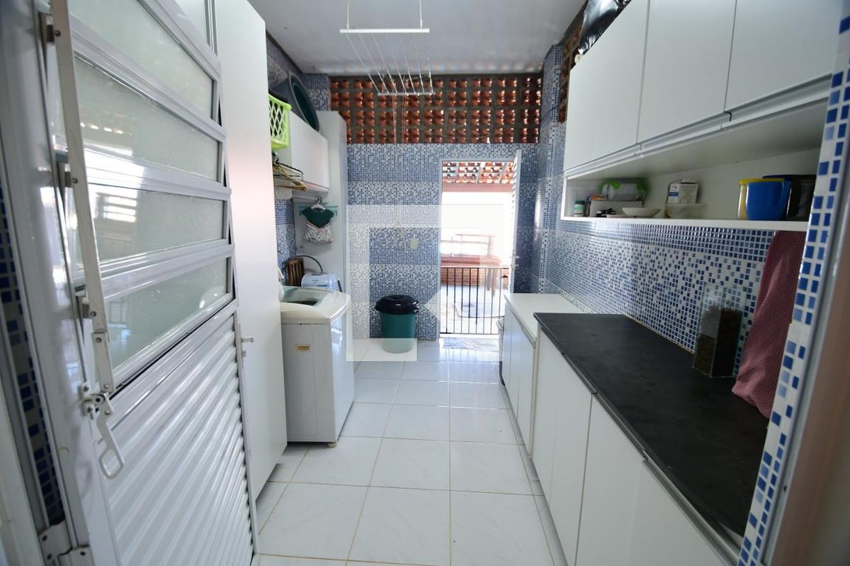 Casa à Venda - Res. Parque dos Alecrins, 3 Quartos,  165 m2 em , Campinas - sp | SoloBR