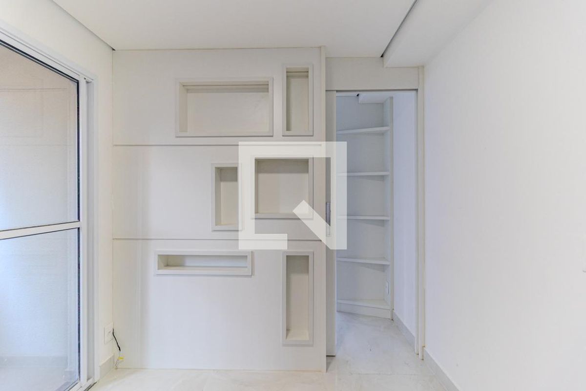 Apartamento, 1 quarto, 27 m² - Foto 4