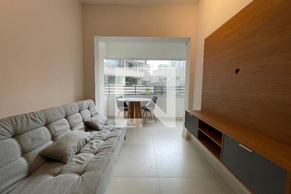 Apartamento, 1 quarto, 34 m² - Foto 2