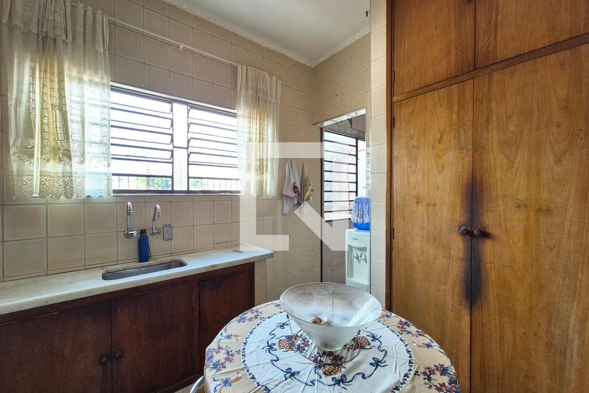 Casa à Venda - Parque Prado, 4 Quartos,  253 m2 em , Campinas - sp | SoloBR