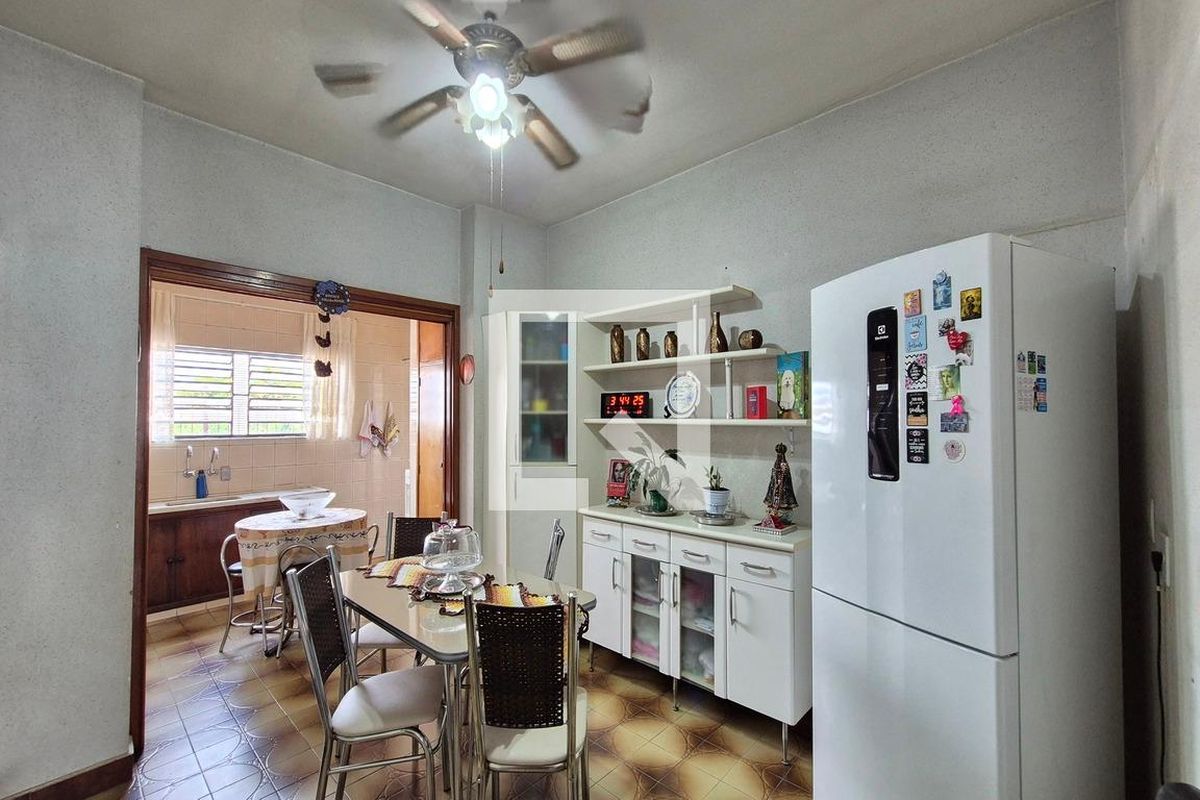 Casa à Venda - Parque Prado, 4 Quartos,  253 m2 em , Campinas - sp | SoloBR