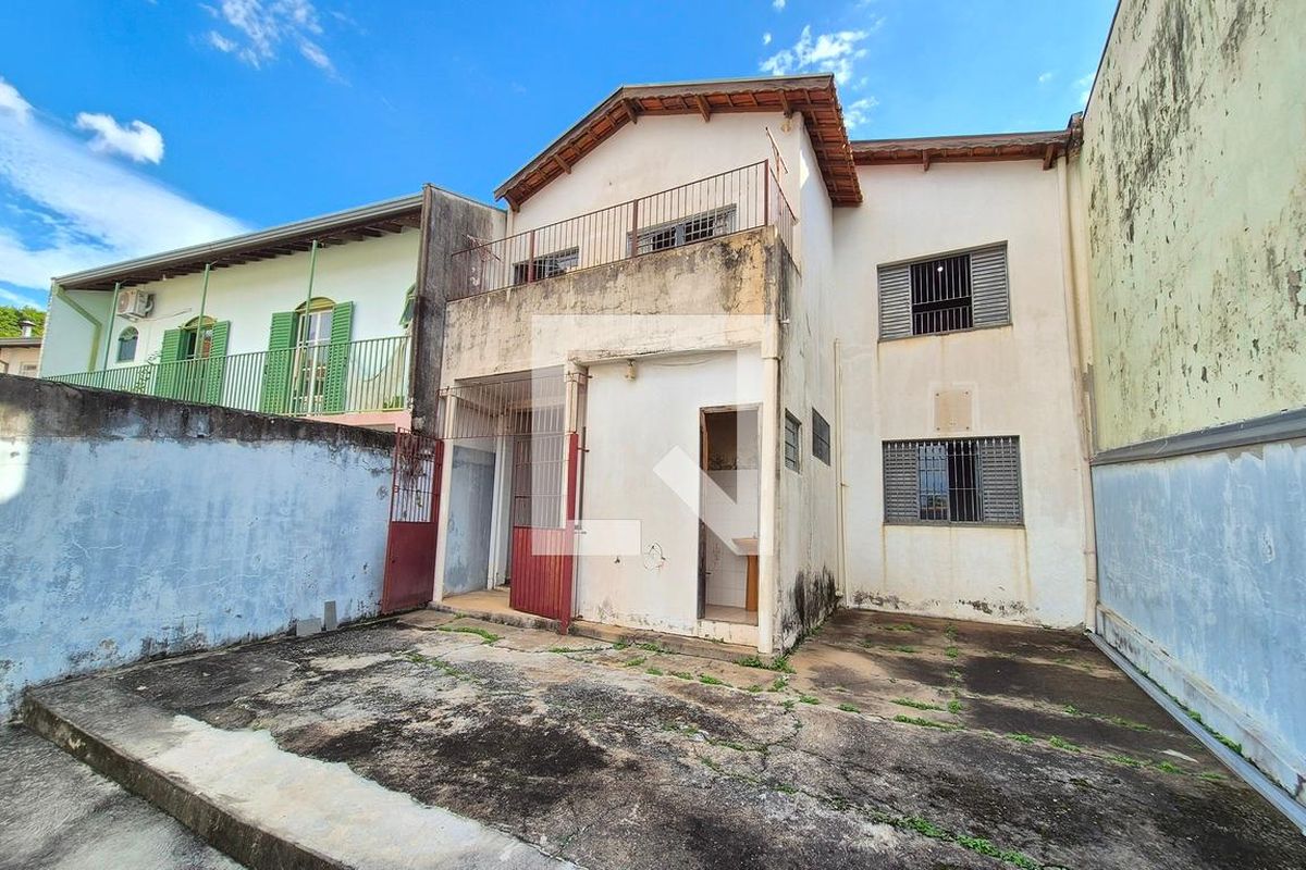Casa à Venda - Parque Prado, 4 Quartos,  253 m2 em , Campinas - sp | SoloBR