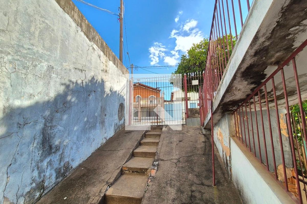 Casa à Venda - Parque Prado, 4 Quartos,  253 m2 em , Campinas - sp | SoloBR