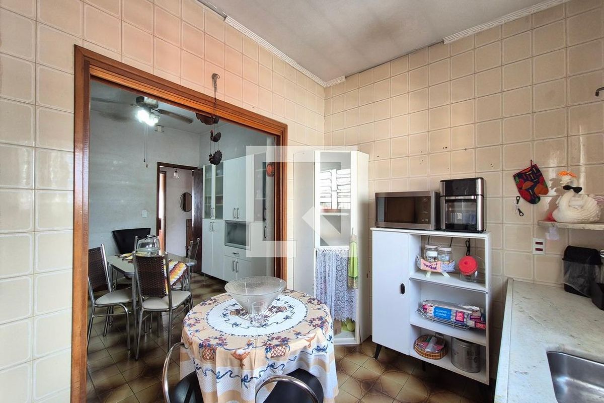 Casa à Venda - Parque Prado, 4 Quartos,  253 m2 em , Campinas - sp | SoloBR