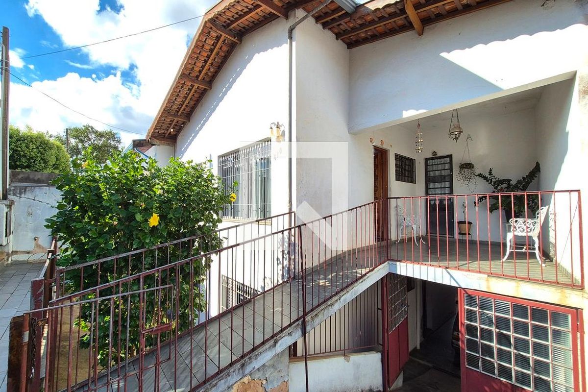 Casa à Venda - Parque Prado, 4 Quartos,  253 m2 em , Campinas - sp | SoloBR