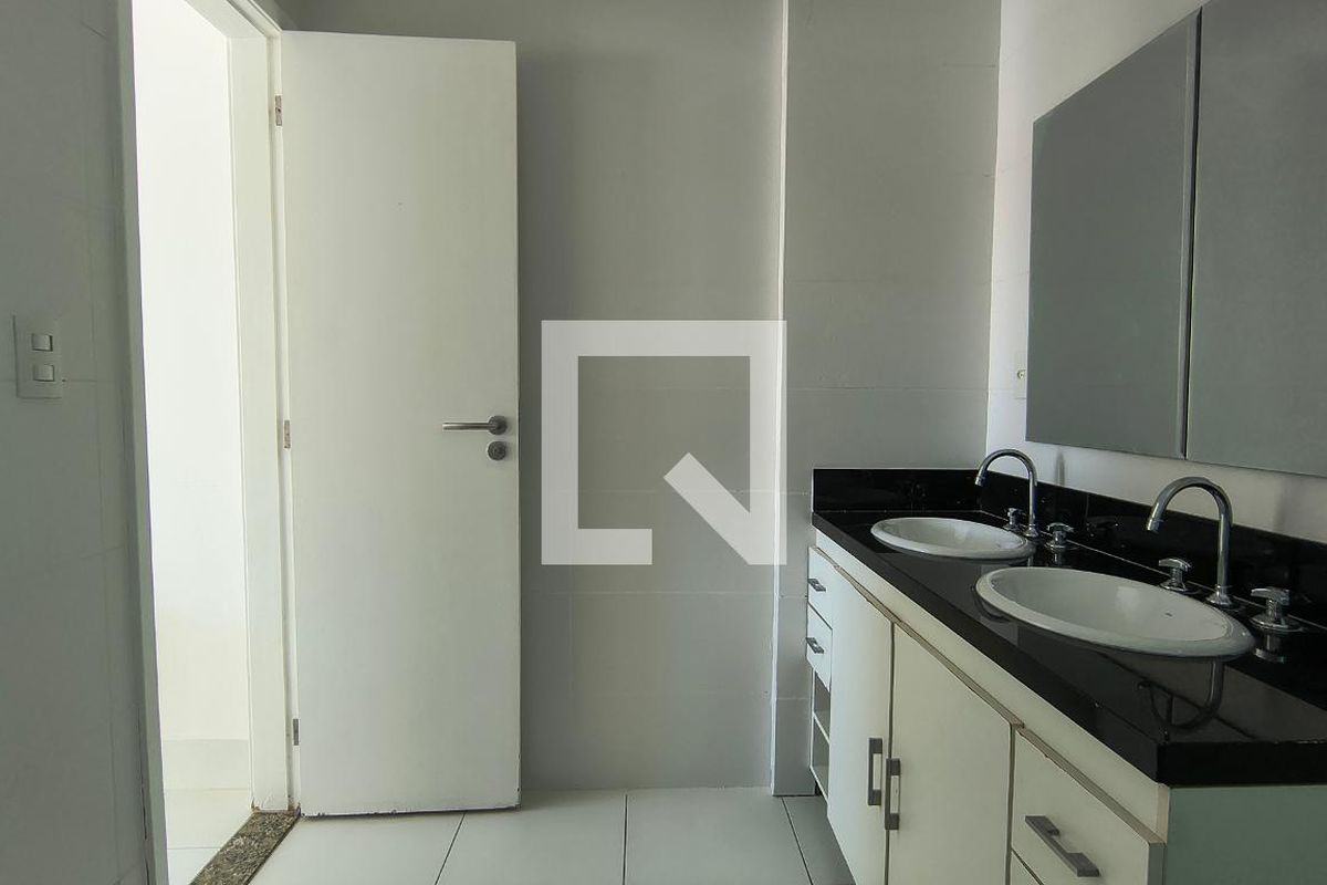 Cobertura, 3 quartos, 350 m² - Foto 42