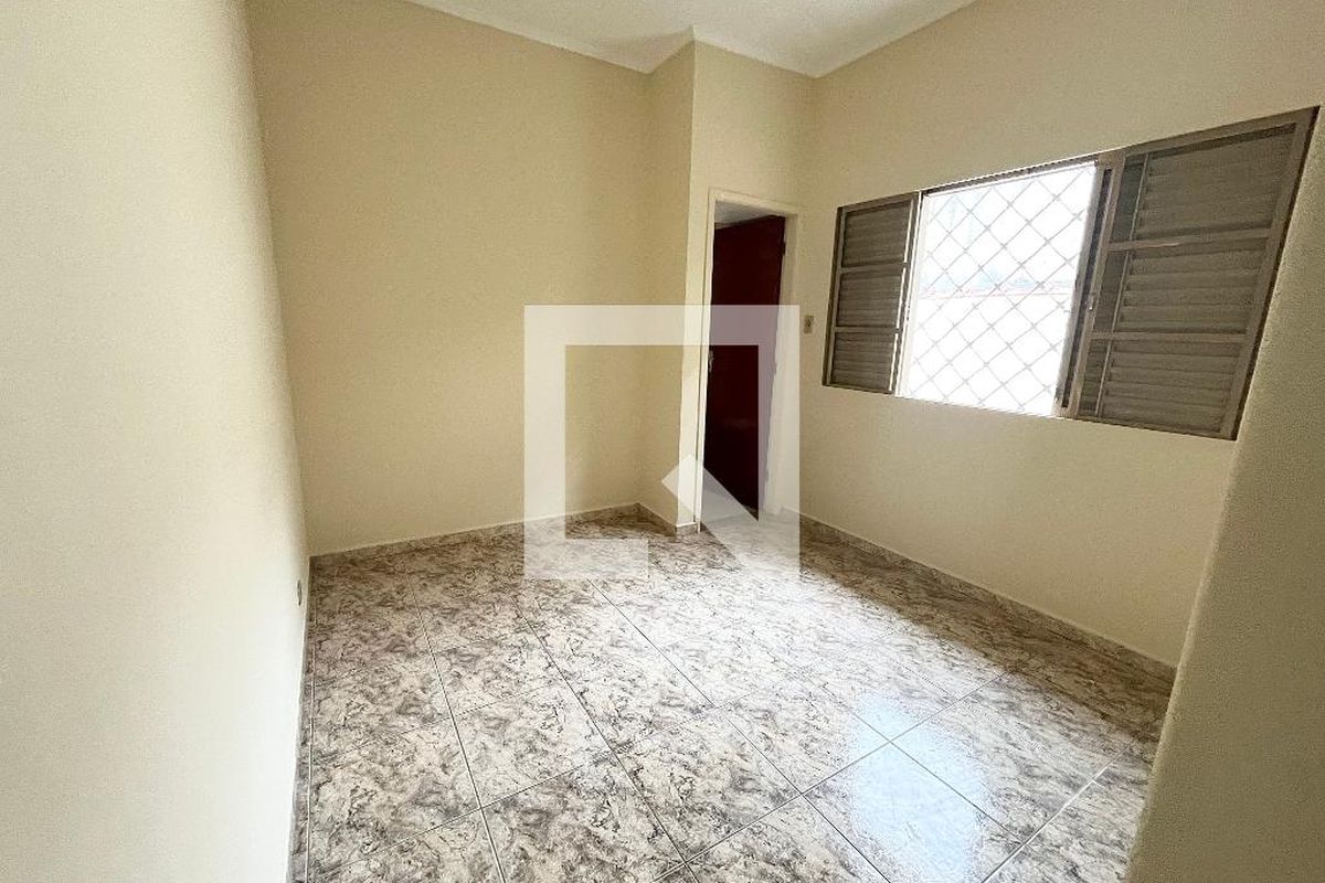 Casa, 3 quartos, 250 m² - Foto 9