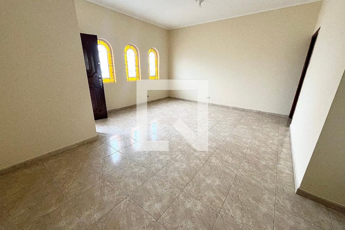 Casa, 3 quartos, 250 m² - Foto 3
