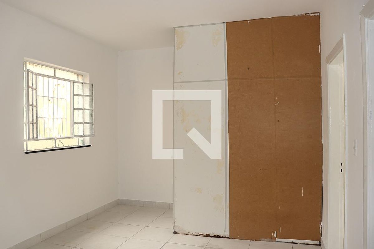 Casa, 2 quartos, 70 m² - Foto 4