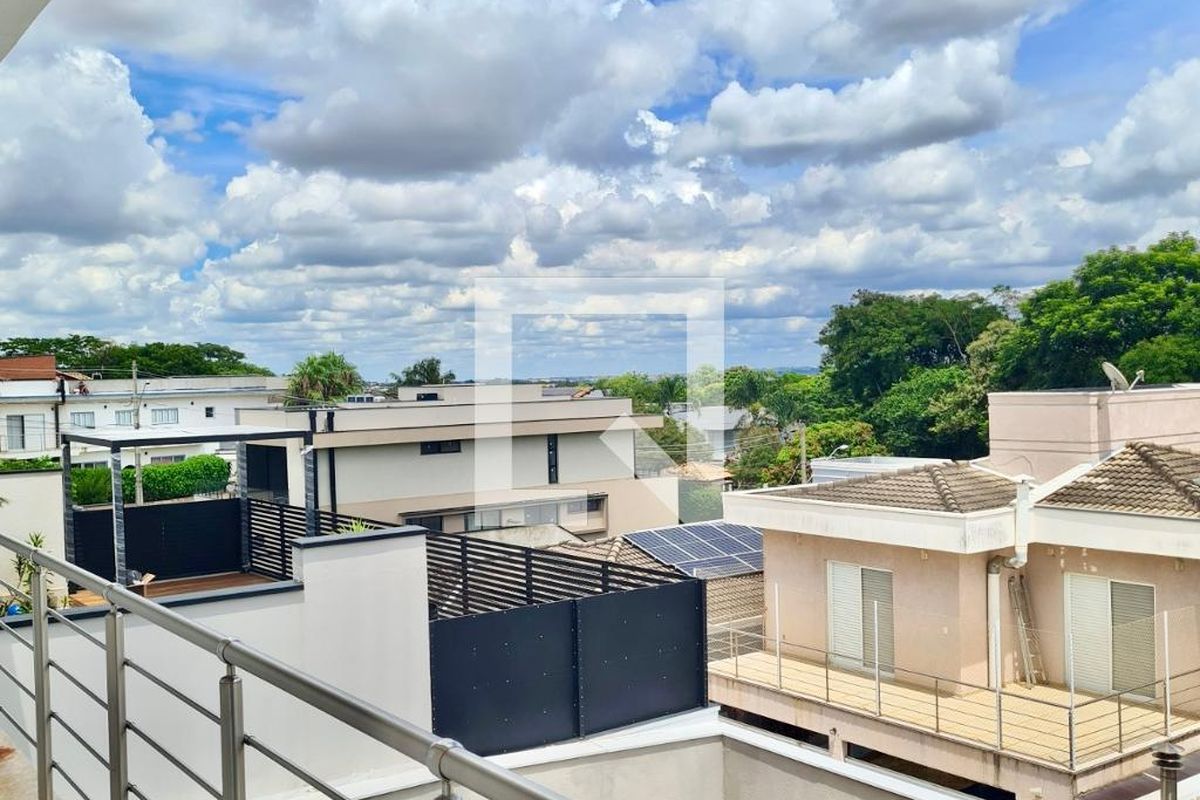 Casa à Venda - Swiss Park, 4 Quartos,  272 m2 em , Campinas - sp | SoloBR