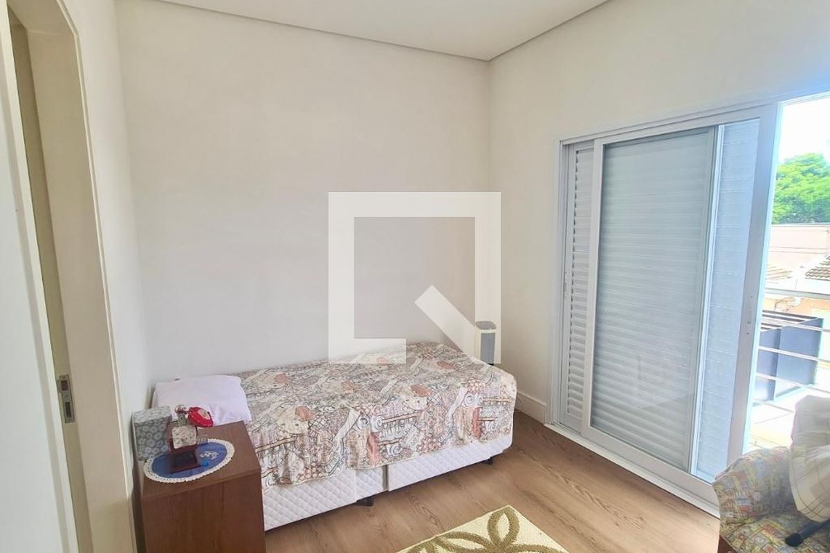 Casa à Venda - Swiss Park, 4 Quartos,  272 m2 em , Campinas - sp | SoloBR