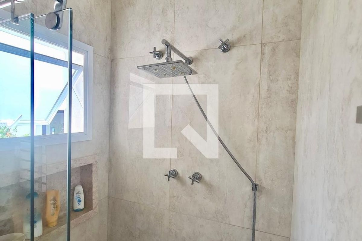 Casa à Venda - Swiss Park, 4 Quartos,  272 m2 em , Campinas - sp | SoloBR