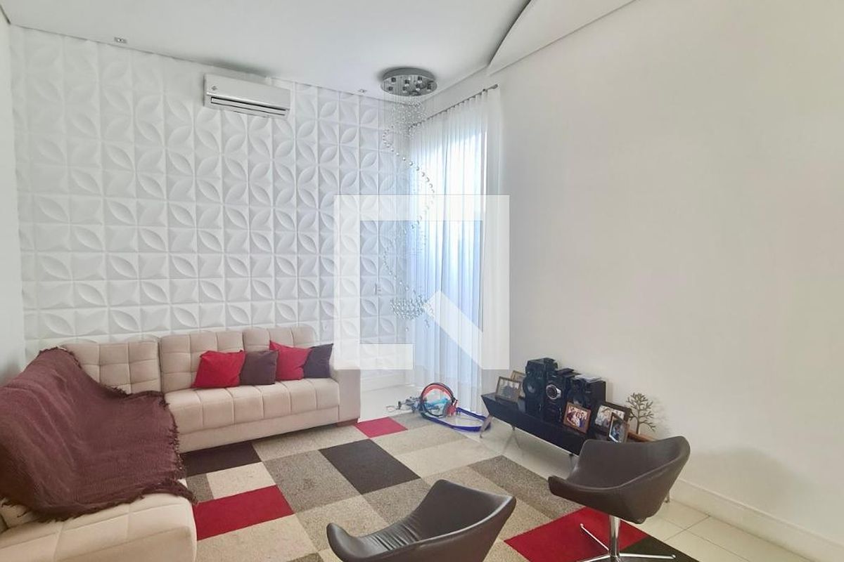 Casa à Venda - Swiss Park, 4 Quartos,  272 m2 em , Campinas - sp | SoloBR