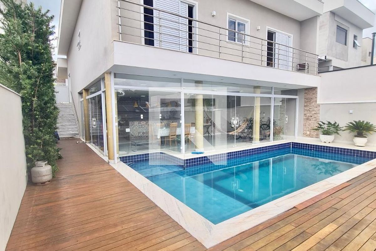 Casa à Venda - Swiss Park, 4 Quartos,  272 m2 em , Campinas - sp | SoloBR