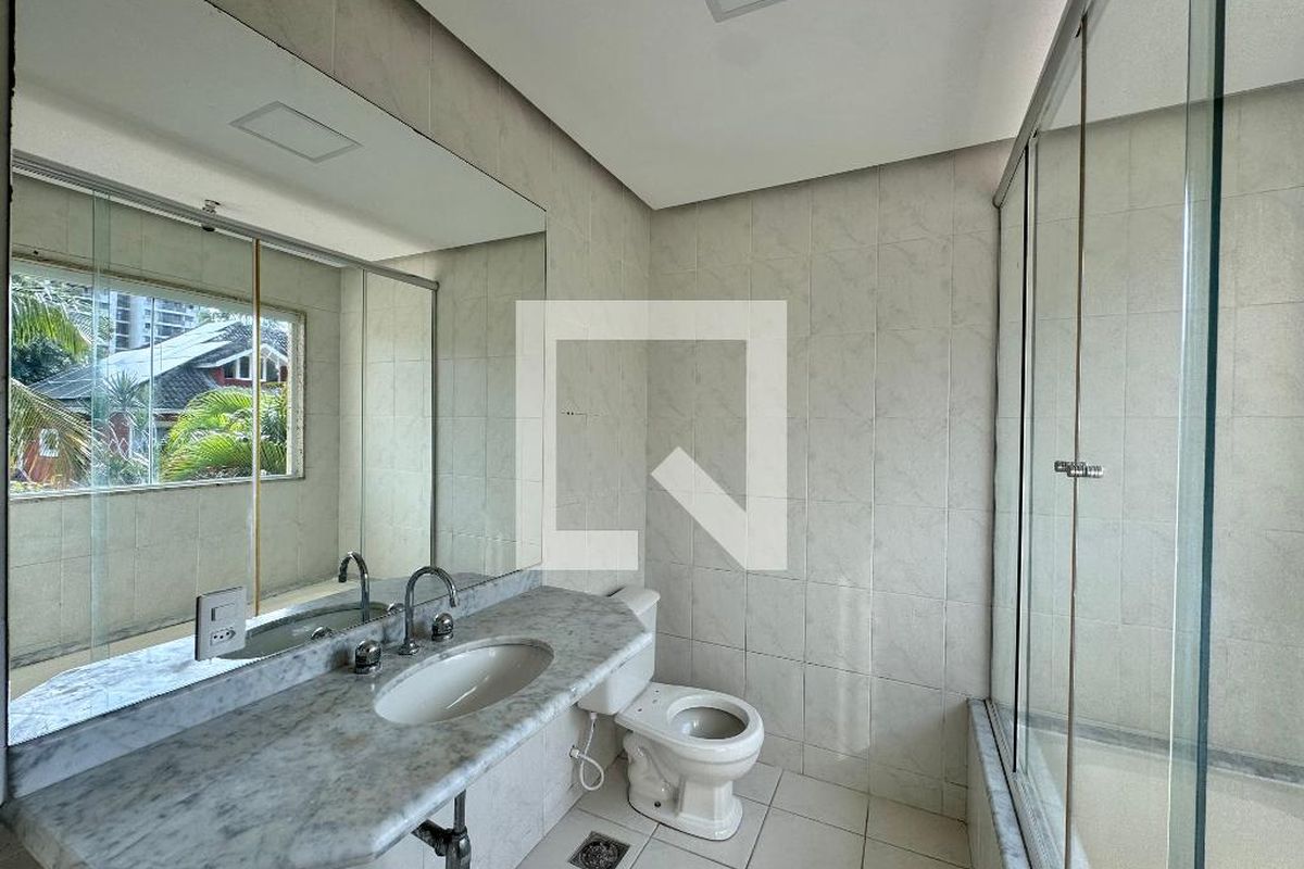 Casa, 4 quartos, 600 m² - Foto 40