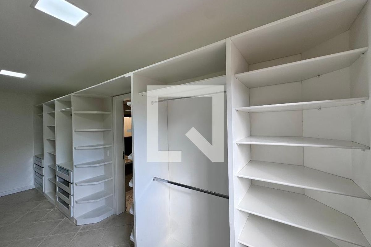 Casa, 4 quartos, 600 m² - Foto 19
