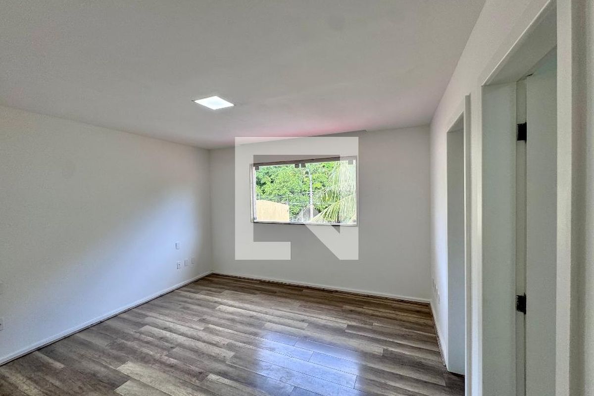 Casa, 4 quartos, 600 m² - Foto 22