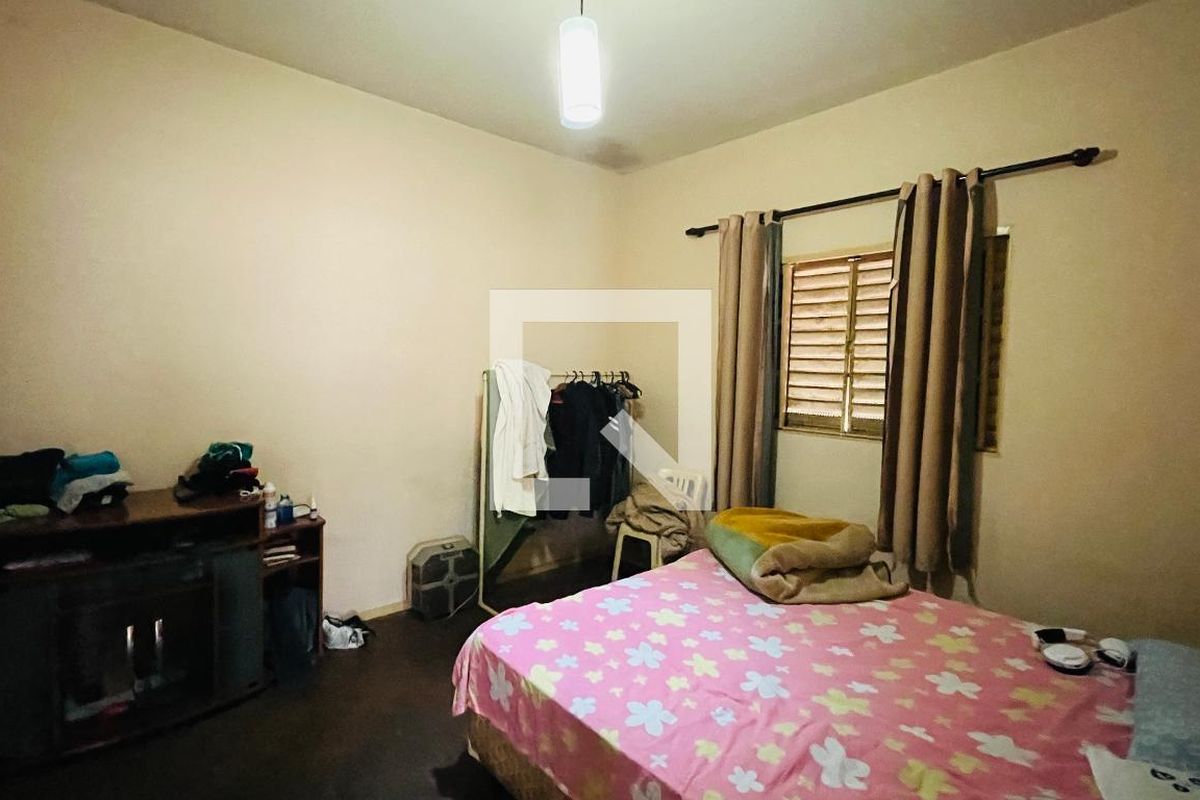 Casa à Venda - Taquaral, 3 Quartos,  190 m2 em , Campinas - sp | SoloBR