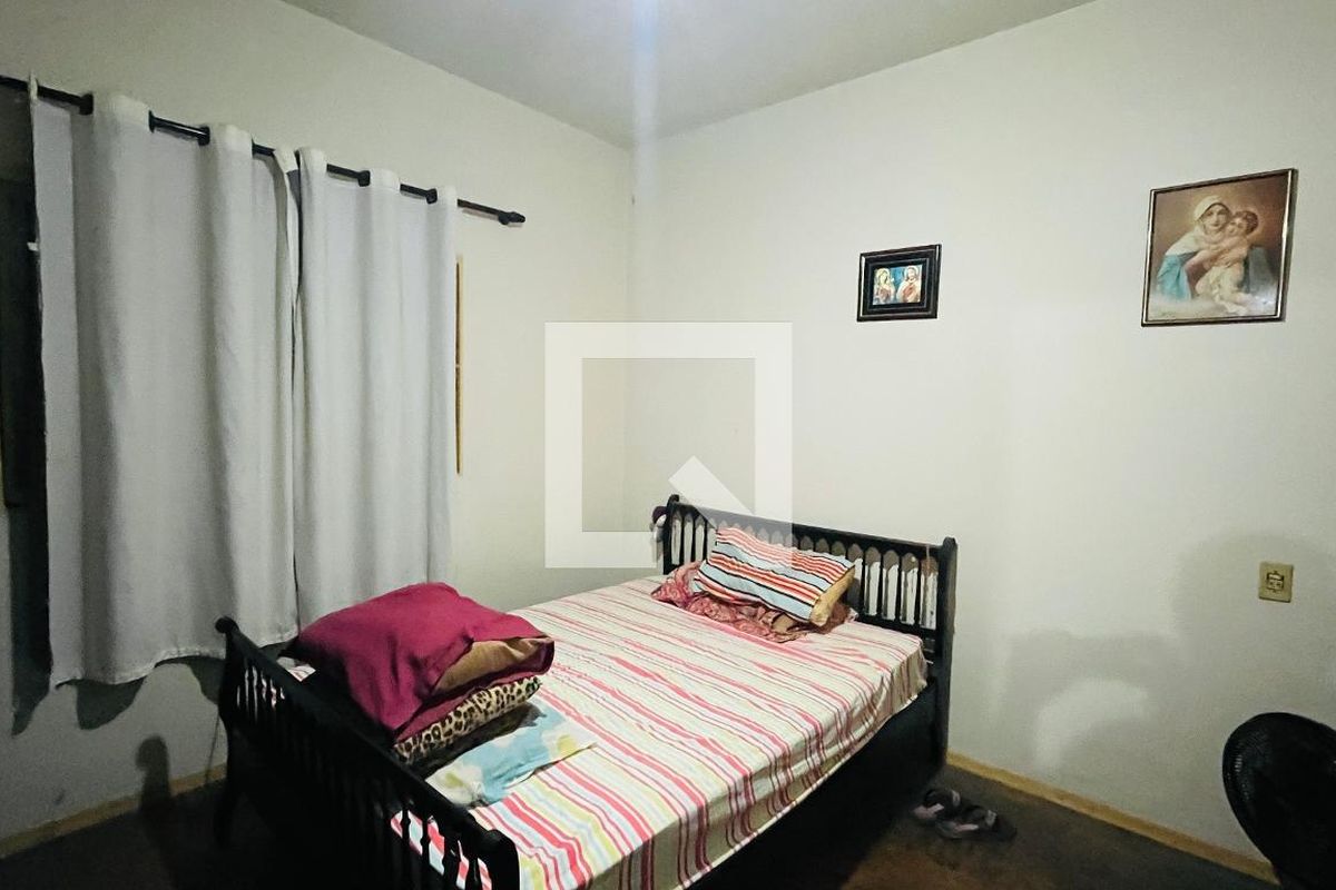 Casa à Venda - Taquaral, 3 Quartos,  190 m2 em , Campinas - sp | SoloBR