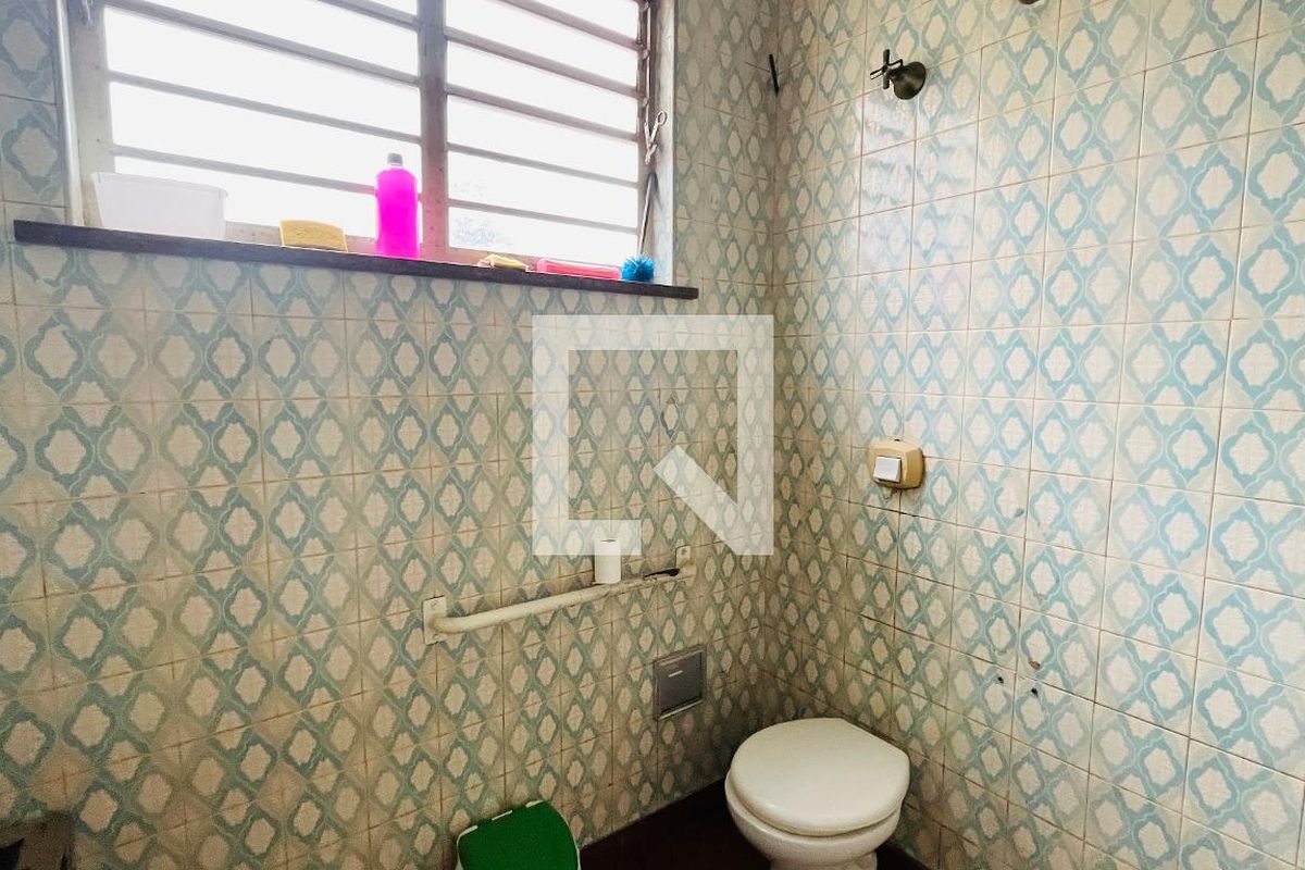 Casa à Venda - Taquaral, 3 Quartos,  190 m2 em , Campinas - sp | SoloBR