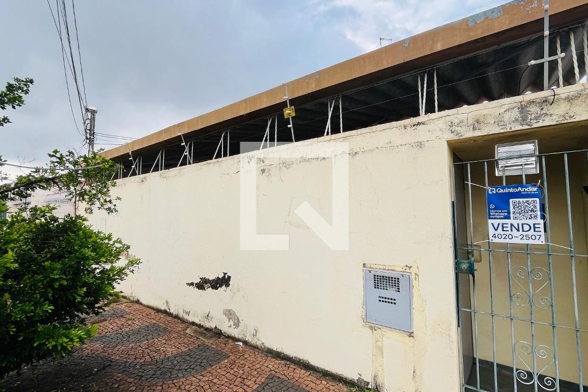 Casa à Venda - Taquaral, 3 Quartos,  190 m2 em , Campinas - sp | SoloBR