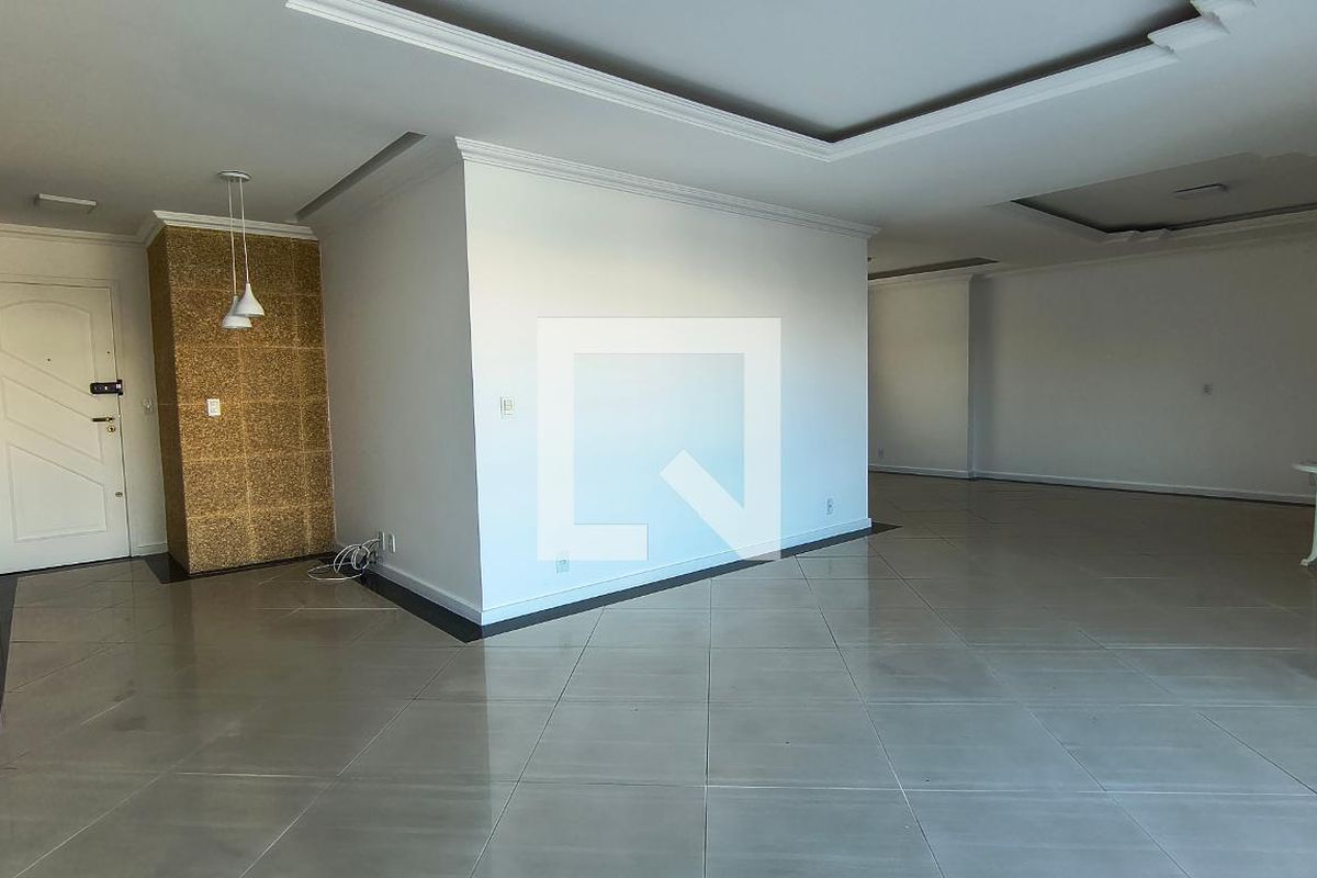 Cobertura, 3 quartos, 335 m² - Foto 2